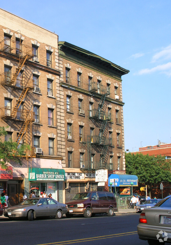 Foto principal - 801 Southern Blvd