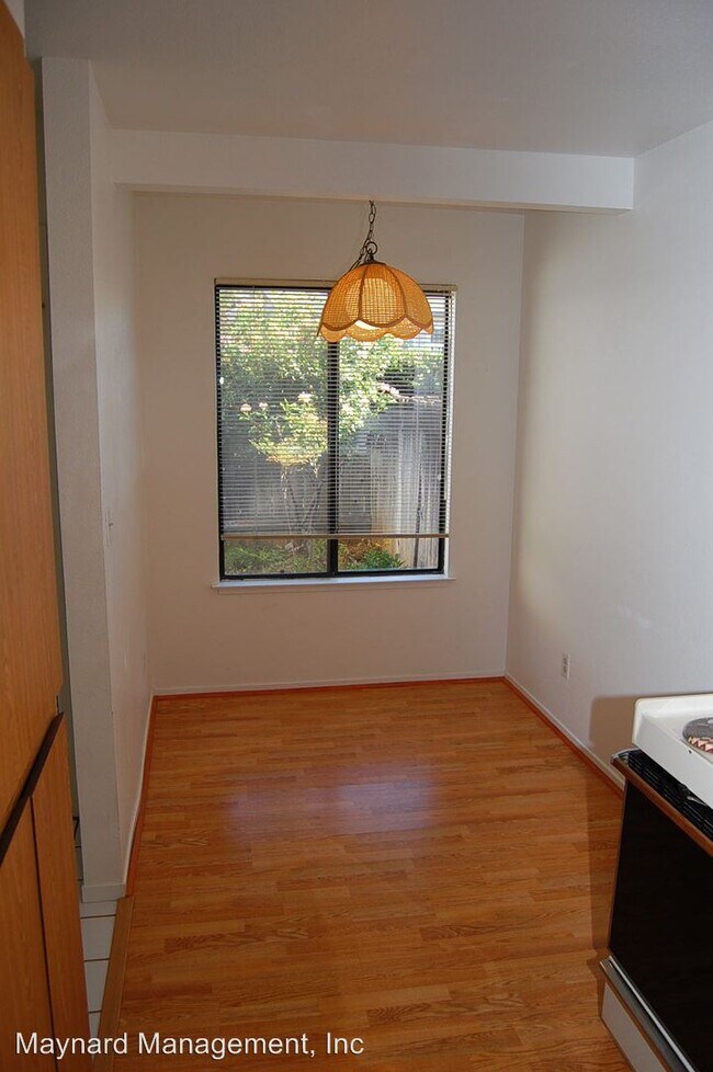 Foto del edificio - 3 br, 2 bath House - 218 Westview Dr.