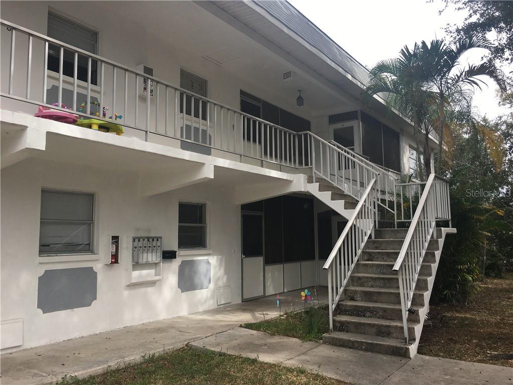 Primary Photo - 2612 South Dr