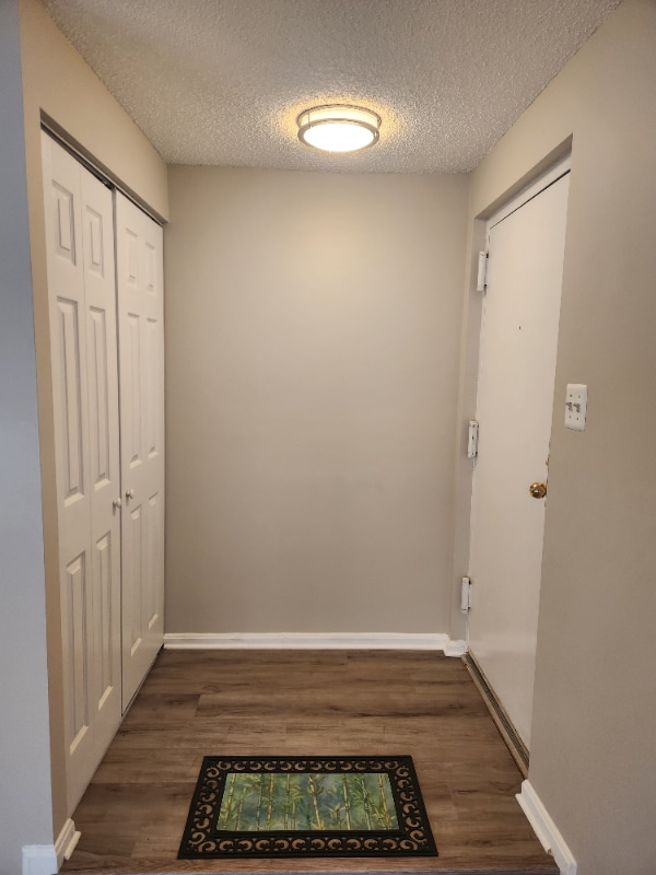 Photo - 10210 Bushman Dr House