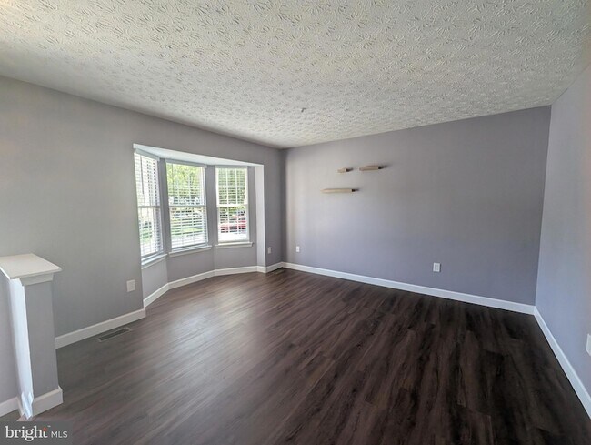 Foto del edificio - 629 Tripp Creek Ct