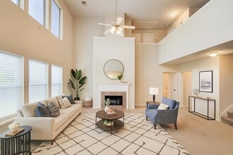 Building Photo - 4926 Lake Gladewater Ct
