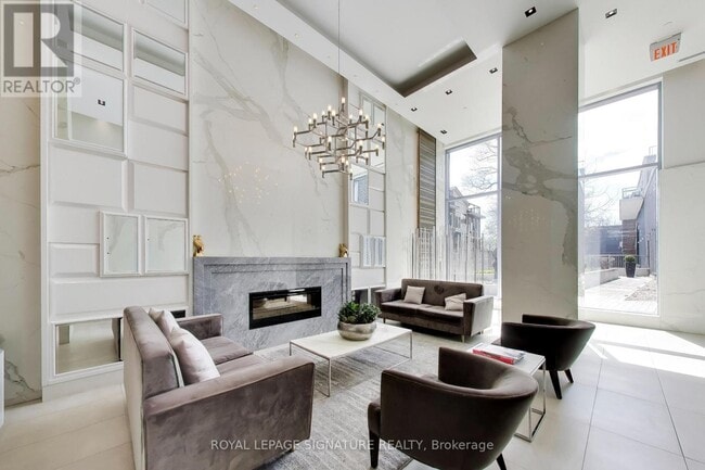 Building Photo - 501 St Clair Ave W