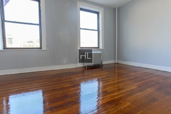 Building Photo - 21-23-23 27th St