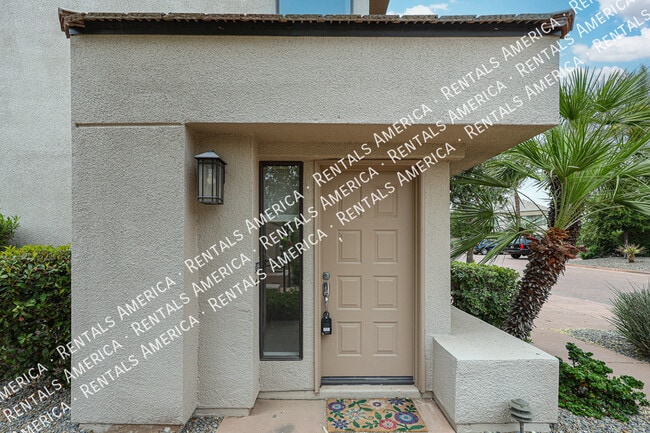 Building Photo - 7400 E Gainey Club Dr