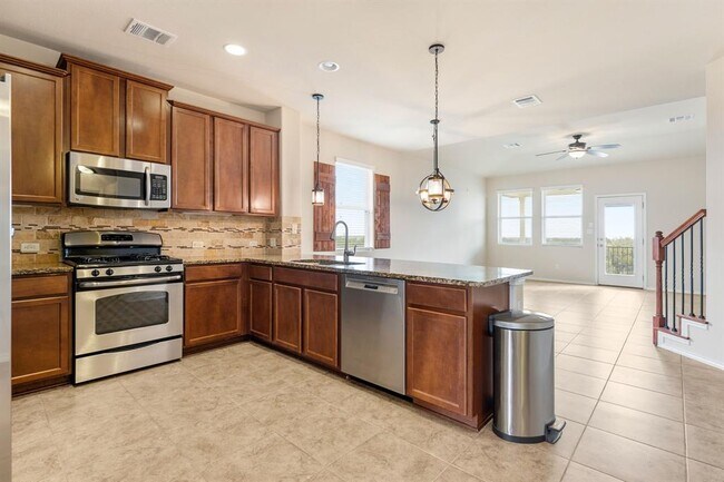 Foto del edificio - 6201 Aviara Dr