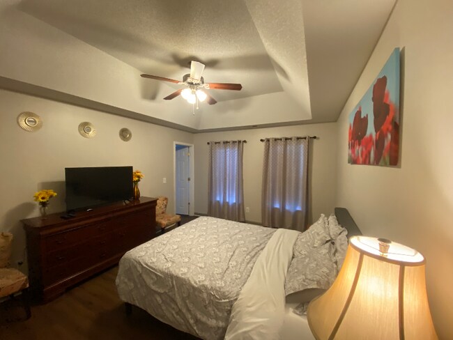 Foto del edificio - 7434 Frances Irene Dr