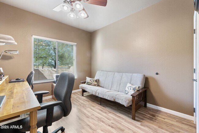 Foto del edificio - 37005 N 7th St