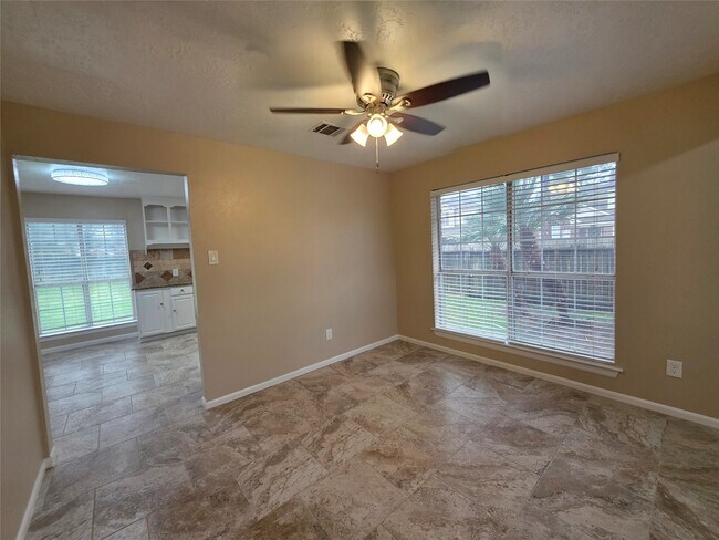 Building Photo - 1302 Teal Glen Ct