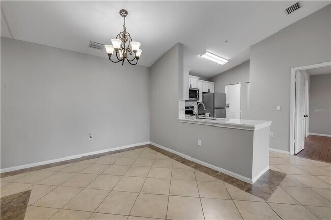 Foto del edificio - 940 Village Trail