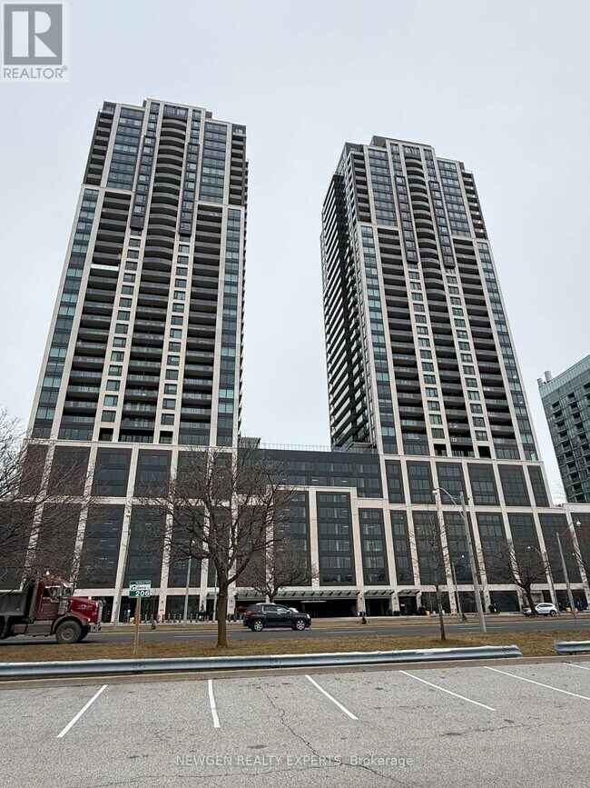 Building Photo - 1926 Lake Shore Blvd W