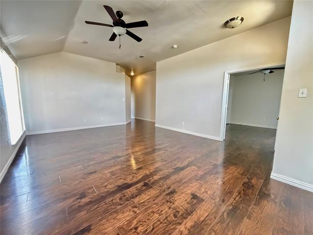 Foto del edificio - 5408 Dove Dr