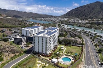 Building Photo - 7000 Hawaii Kai Dr