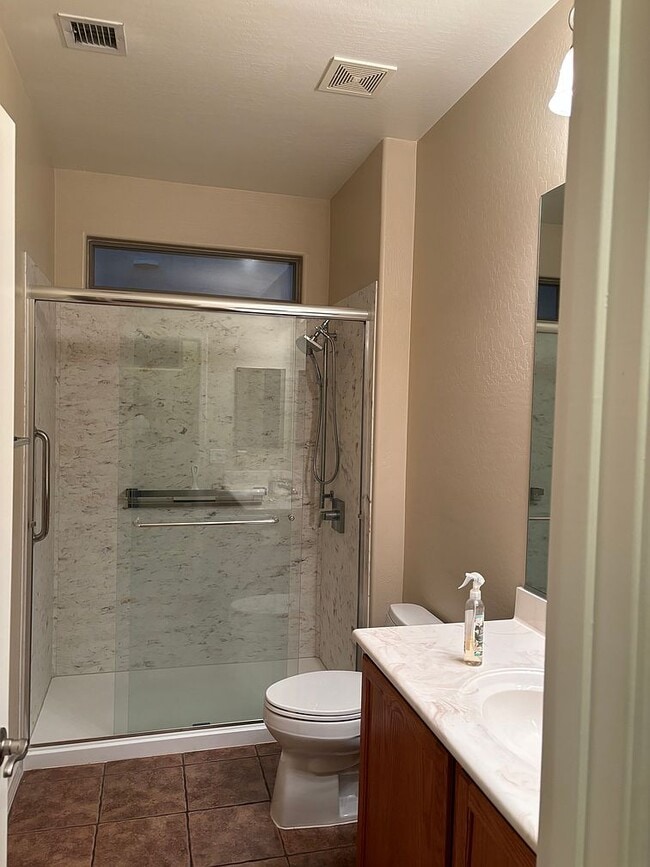 Building Photo - 15368 W Ventura St