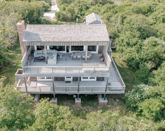 Building Photo - 15 Miller Ave