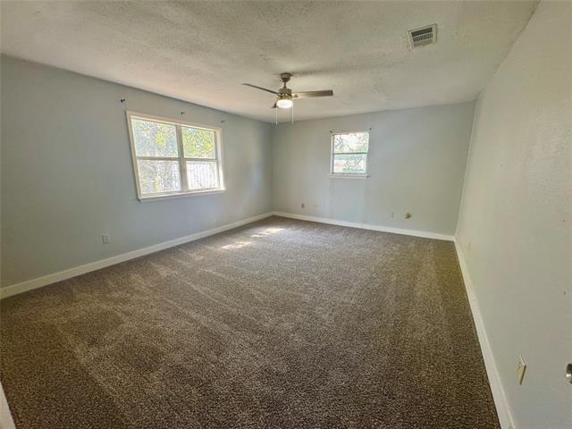 Foto del edificio - 402 N Hughes St