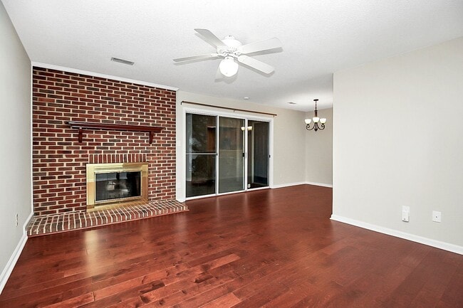 Photo - Spacious Condo in East Charlotte; Minutes ...