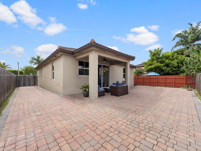 Foto del edificio - 28302 SW 128th Path