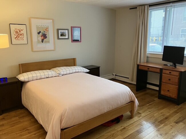 Foto del edificio - Great 1 Bedroom available 1/15/2026