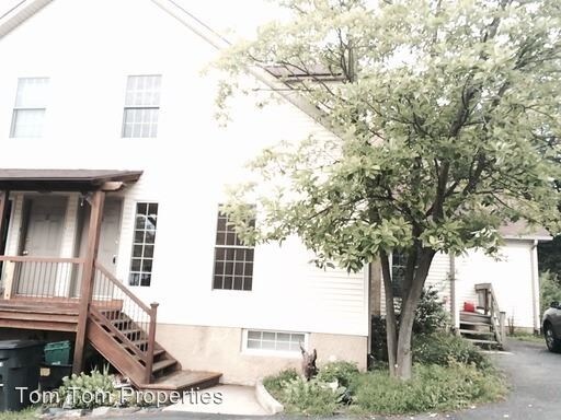 Primary Photo - 504 Lampeter Rd