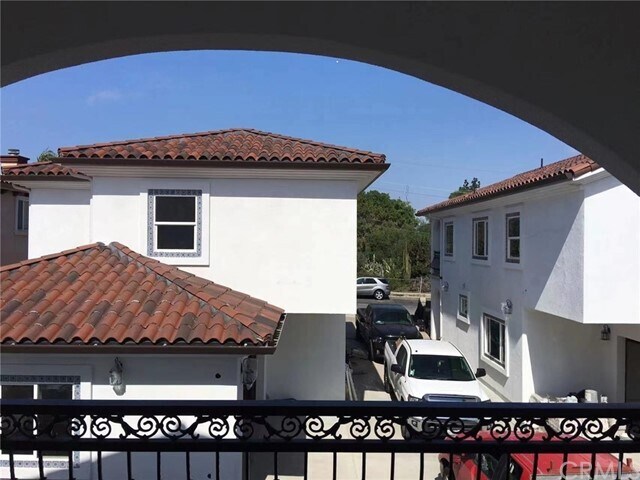Building Photo - 4540 W 164th St