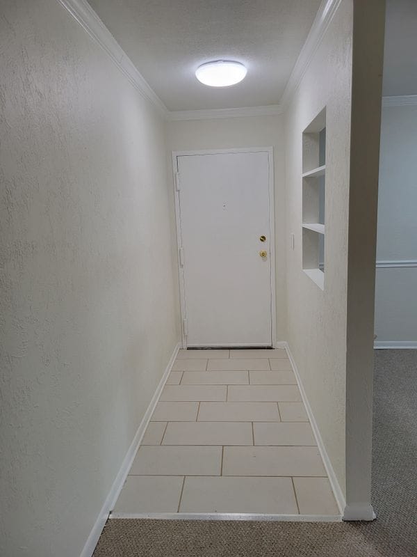 Building Photo - 9629 White Acre Rd