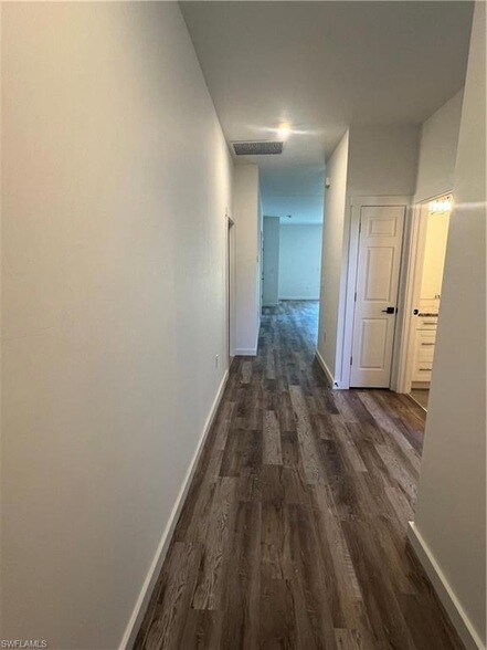 Foto del edificio - 2231 Armour Rd