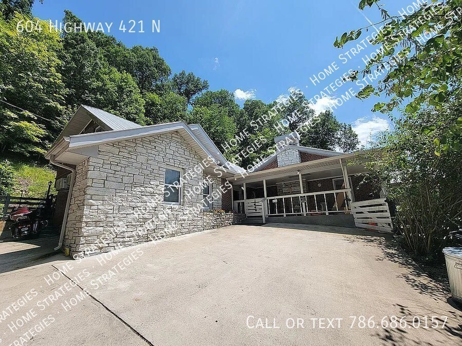 Primary Photo - Rent to Own 8 acre Home with $18,000 Down ...