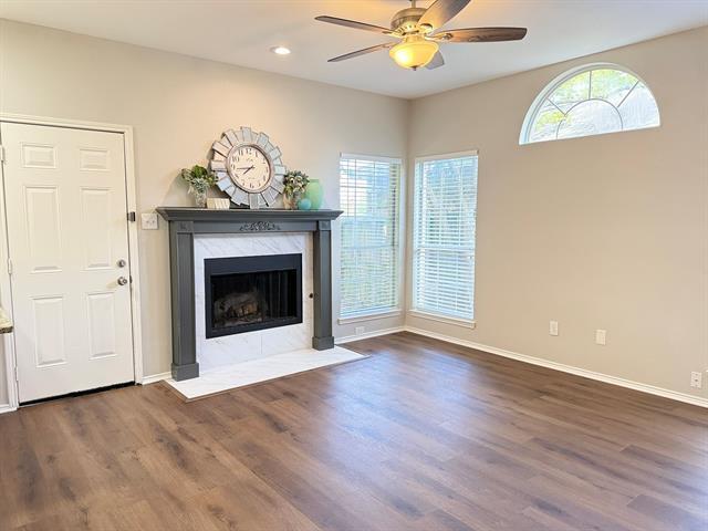 Foto principal - 1153 Regal Dr