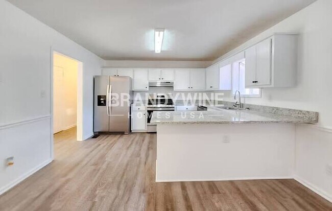 Foto del edificio - 431 Churchill Ct