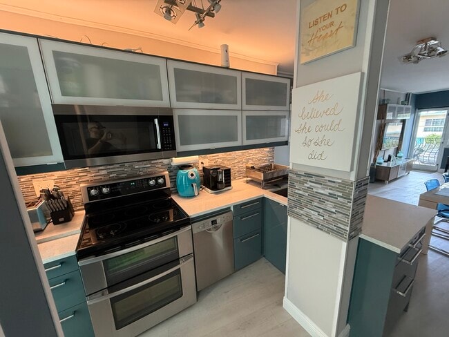 Photo - 3250 NE 28th St Apartment