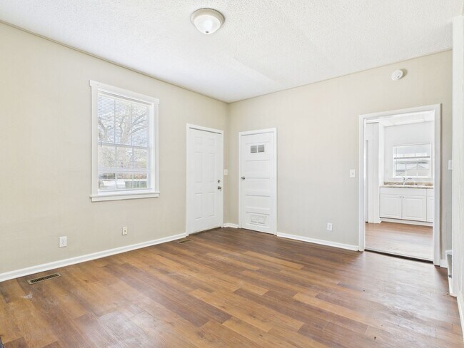 Foto del edificio - 1454 Ferndale Ave