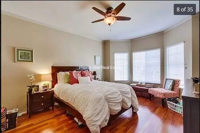 Master bedroom - 2220 Camino de la Reina