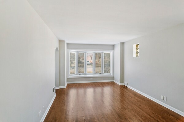 Foto del edificio - 3133 W 101st St