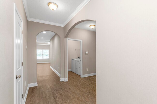 Building Photo - 3593 Autumn Woods Dr