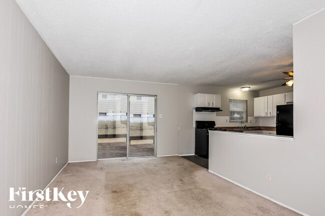 Building Photo - 14389 Wild Fox Ct