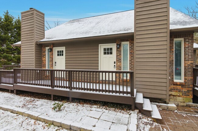 Foto del edificio - 6008 Champion Rd