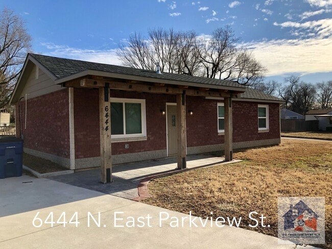 Building Photo - 6444 N East Park View St