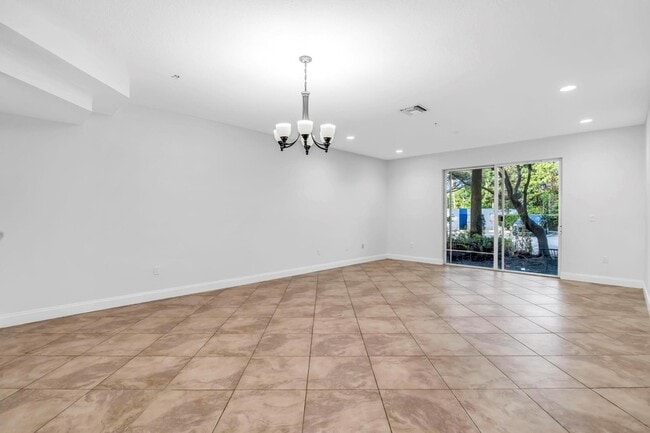 Photo - 5030 SW 126th Ave Apartment