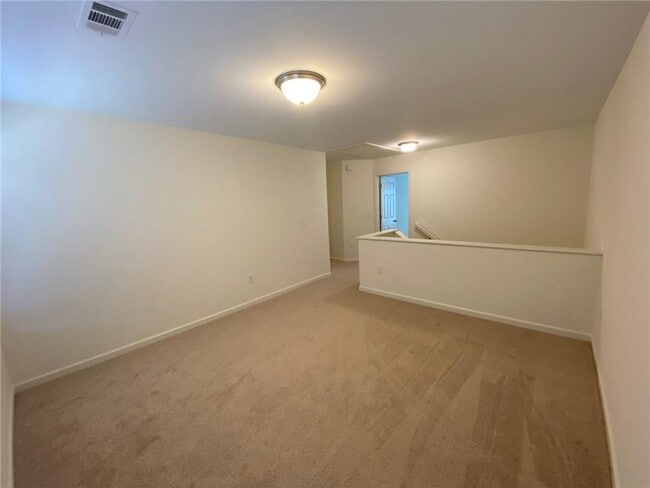 Foto del edificio - 1490 Avalon Creek Rd