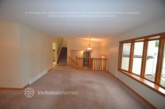 Foto del edificio - 11636 Evergreen St NW