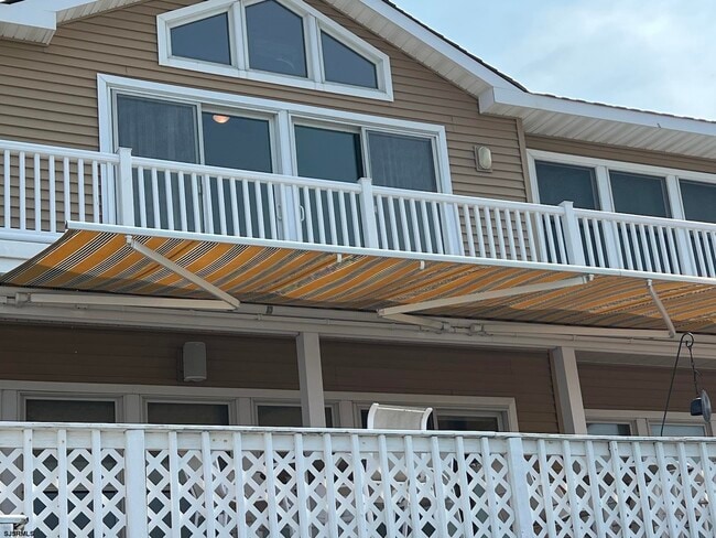 Foto del edificio - 802 N Harvard Ave