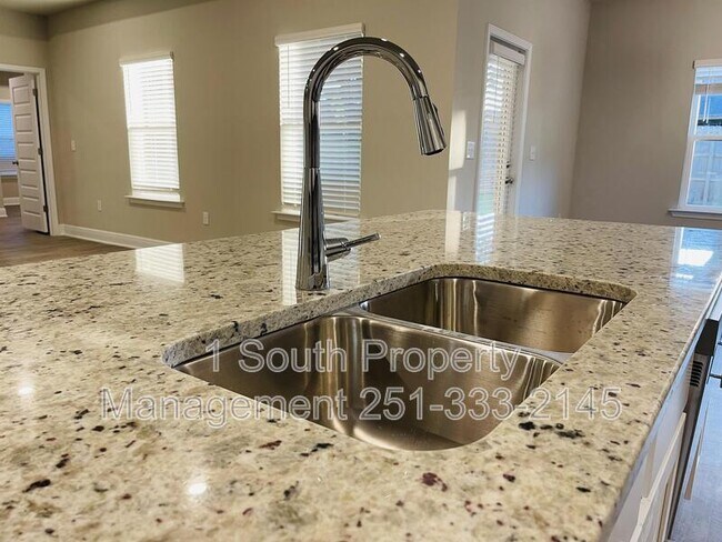 Foto del edificio - 24119 Affirmed Ave