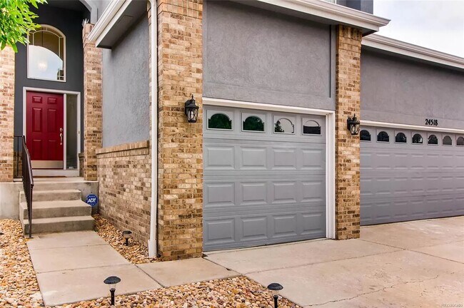 Building Photo - 24518 E Louisiana Cir