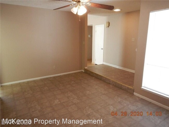 Building Photo - 3 br, 2 bath House - 4405 St. Andrews Circle