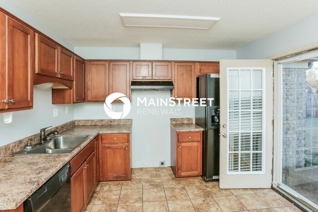 Building Photo - 3 Bedroom Pet-Friendly Home in CORDOVA, TN...