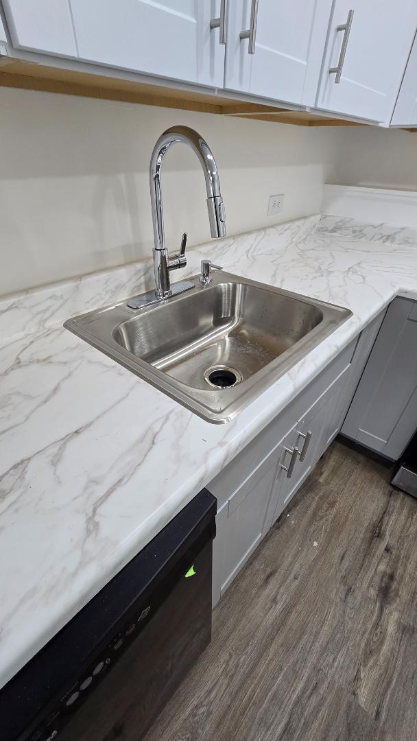 Building Photo - 7955 S 3685 W