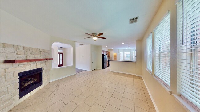 Building Photo - 14527 Eastern Redbud Ln