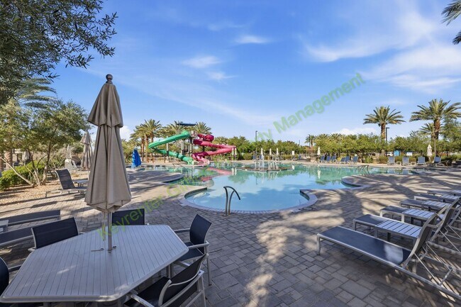 Foto del edificio - Modern Mesa Living in a Prime East Valley Location