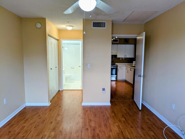 Foto del edificio - 7824 Sonoma Springs Cir